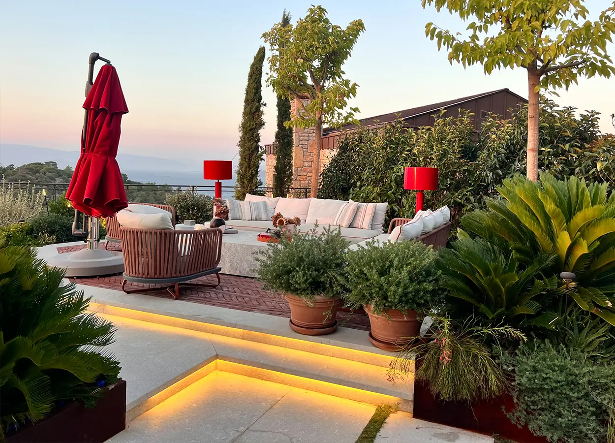 Betula | Seba Golkoy | FGC | House